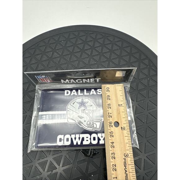 Lot Of Two Dallas Cowboys Ceramic Magnets Size 3x2 NEW - Picture 3 of 4